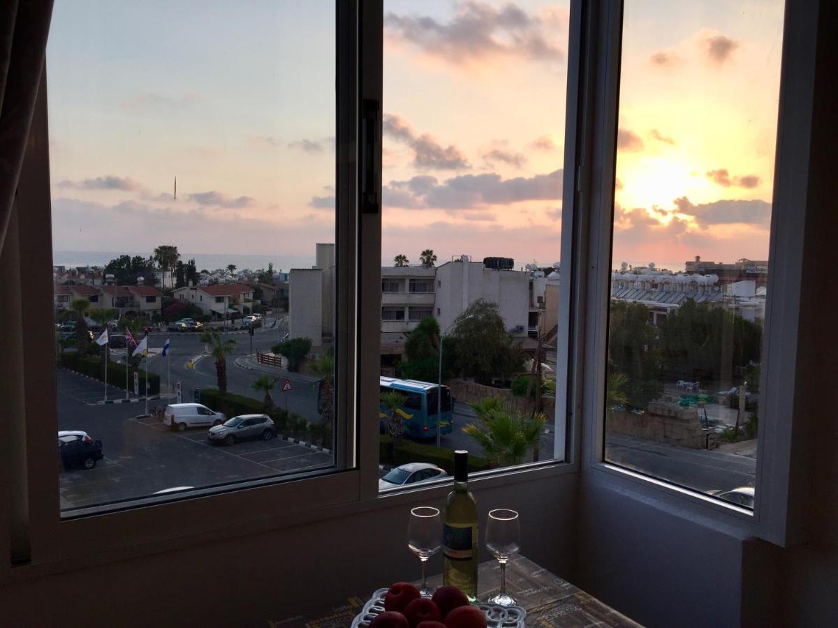 Апартаменты Sunset Seaview Studio Пафос Экстерьер фото